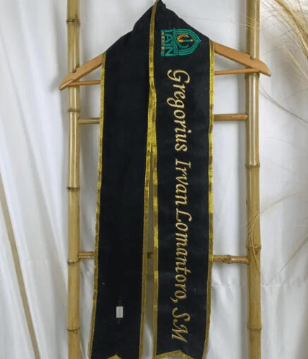 Selempang Wisuda